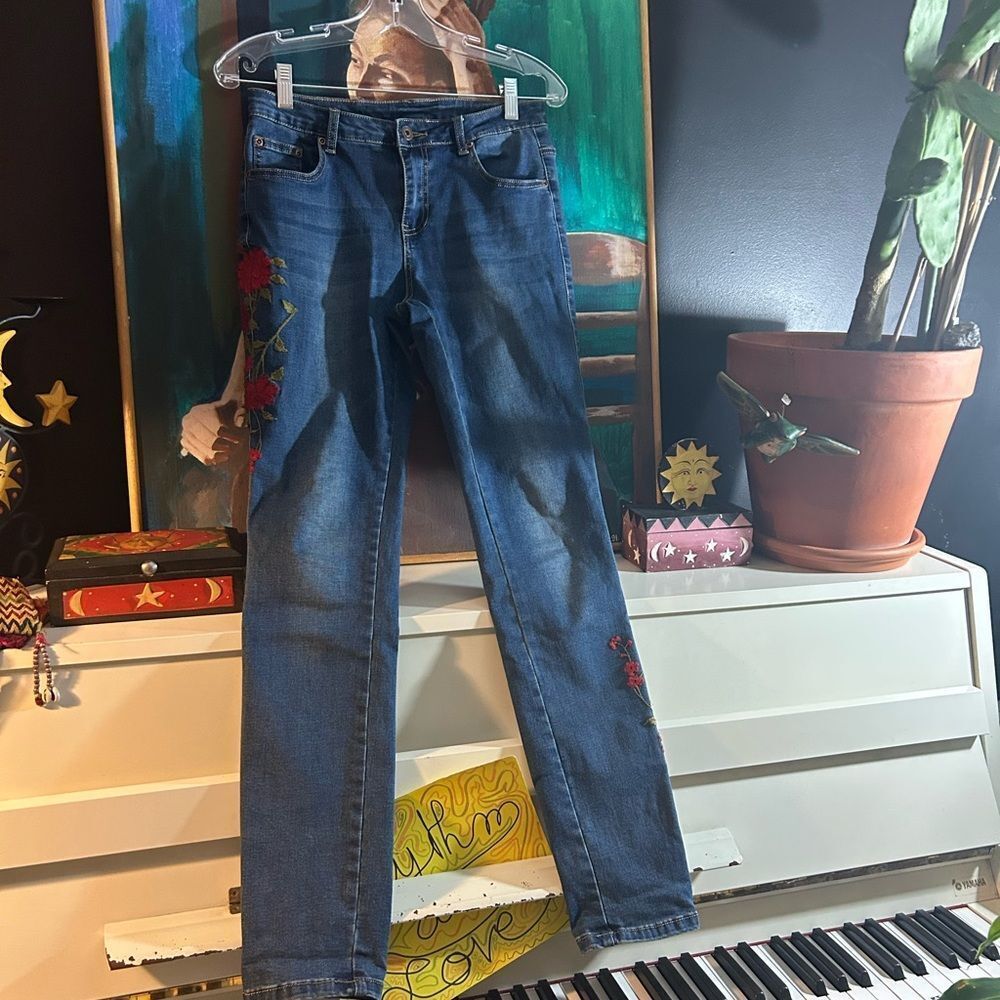 Straight Leg Blue Jeans with Red Floral Embroidery - Picture 12 of 13